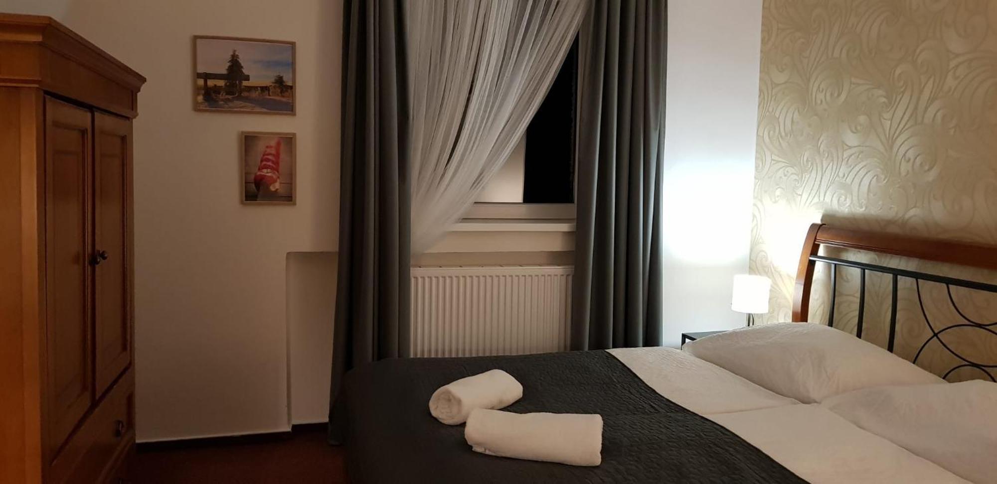 Hotel A Restaurace Pomezi Cínovec 외부 사진
