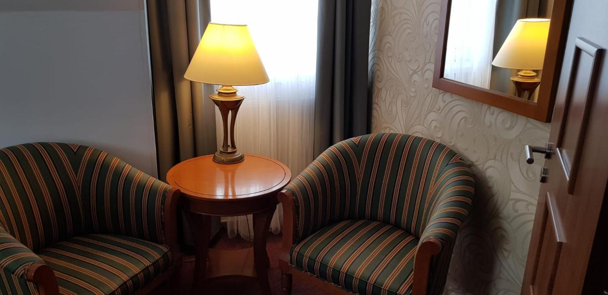 Hotel A Restaurace Pomezi Cínovec 외부 사진